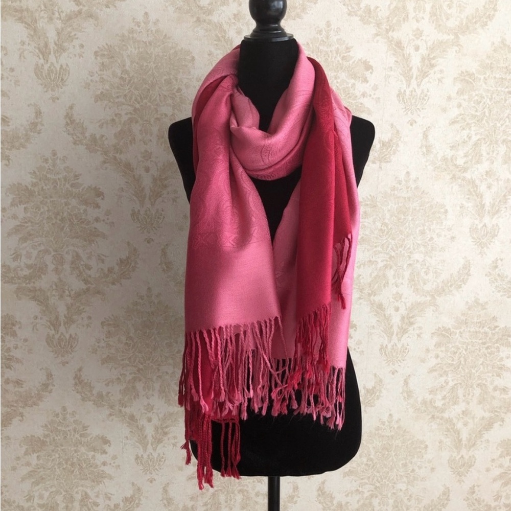 Pashmina Pink / Cranberry Ombré Scarf
